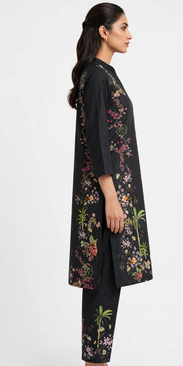 Noir Garden - Black Floral